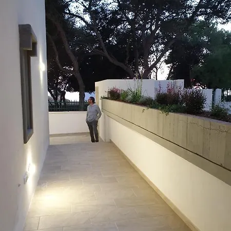 Apartmán Fronte Pineta Mare Rivabella